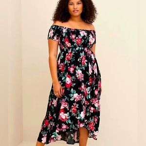 Torrid challis off-shoulder hi-low maxi dress size 2